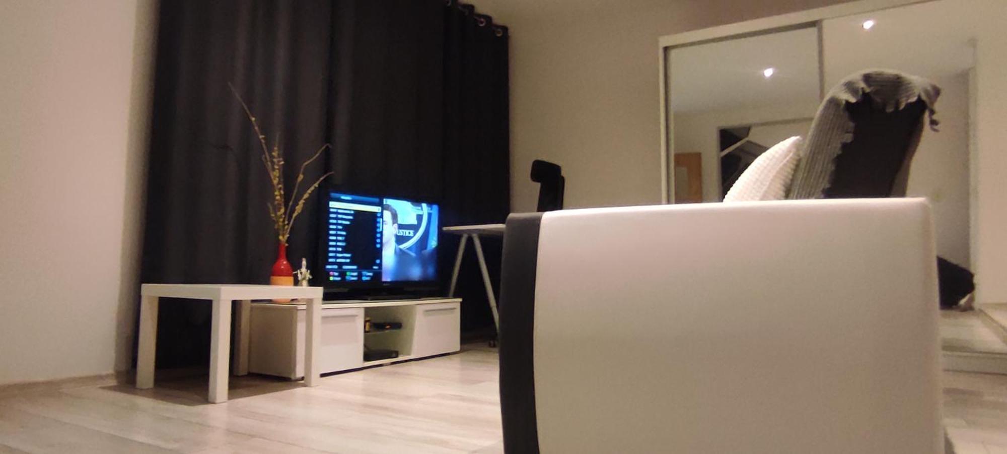 City Center Apartment 45M, 1 Bedroom And 1 Living Room With Kitchen Plus Bathroom, A Perfect Family Friendly Place Or For Home Office And A Longer Stay, A Proper Office Desk With Business Chair Provided, 100M From Market Square And Vistula River Grudziadz Exterior photo
